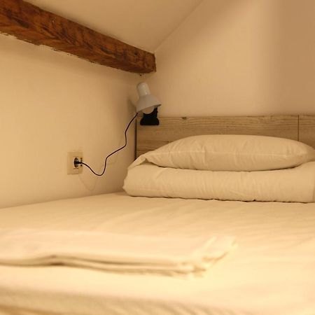 Bread&Breakfast Hostel Βουκουρέστι Εξωτερικό φωτογραφία