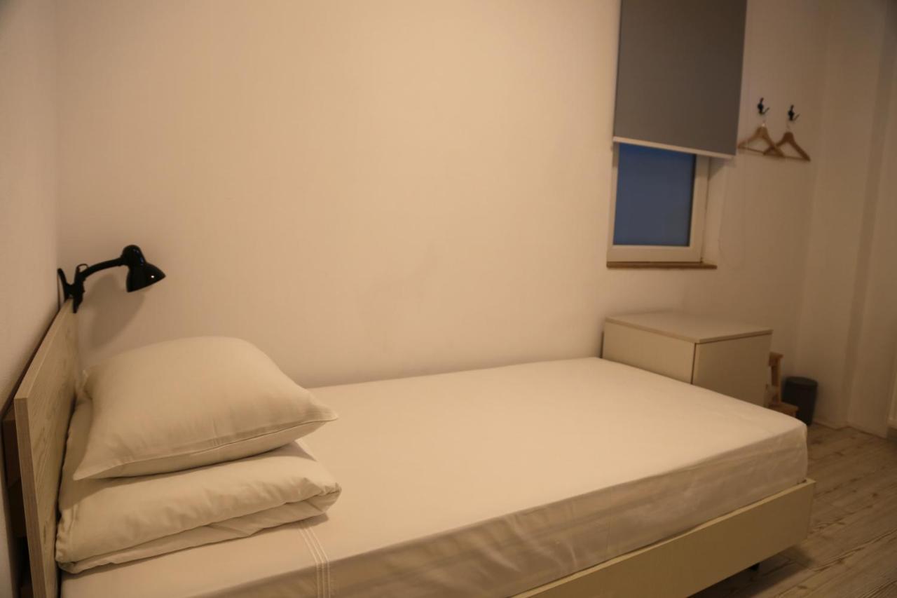 Bread&Breakfast Hostel Βουκουρέστι Εξωτερικό φωτογραφία